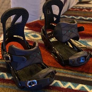 Snowboard bindings